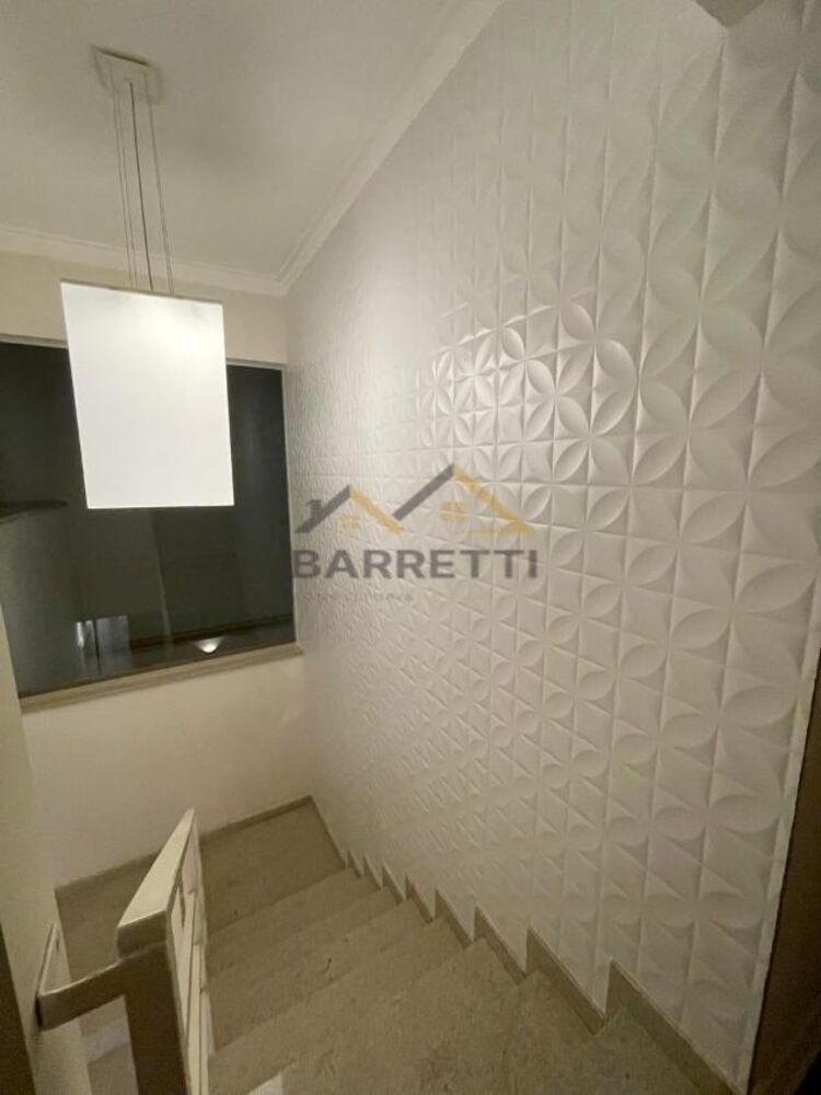 Casa à venda com 3 quartos, 180m² - Foto 4