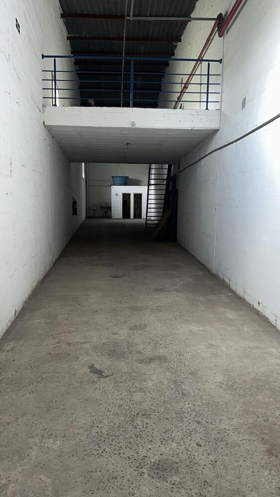 Depósito-Galpão, 750 m² - Foto 5