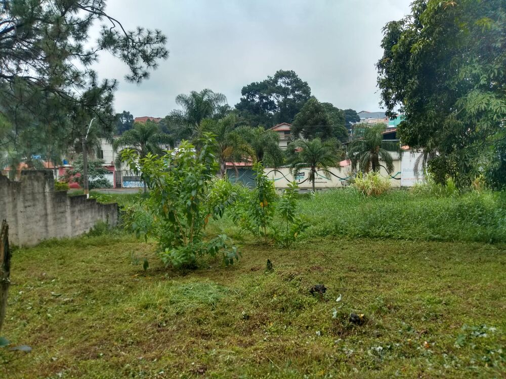 Loteamento e Condomínio - Foto 1