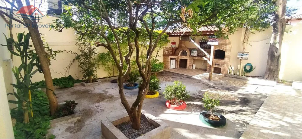 Casa, 3 quartos, 230 m² - Foto 8