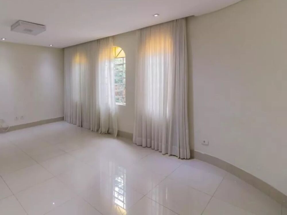 Casa, 4 quartos, 200 m² - Foto 4