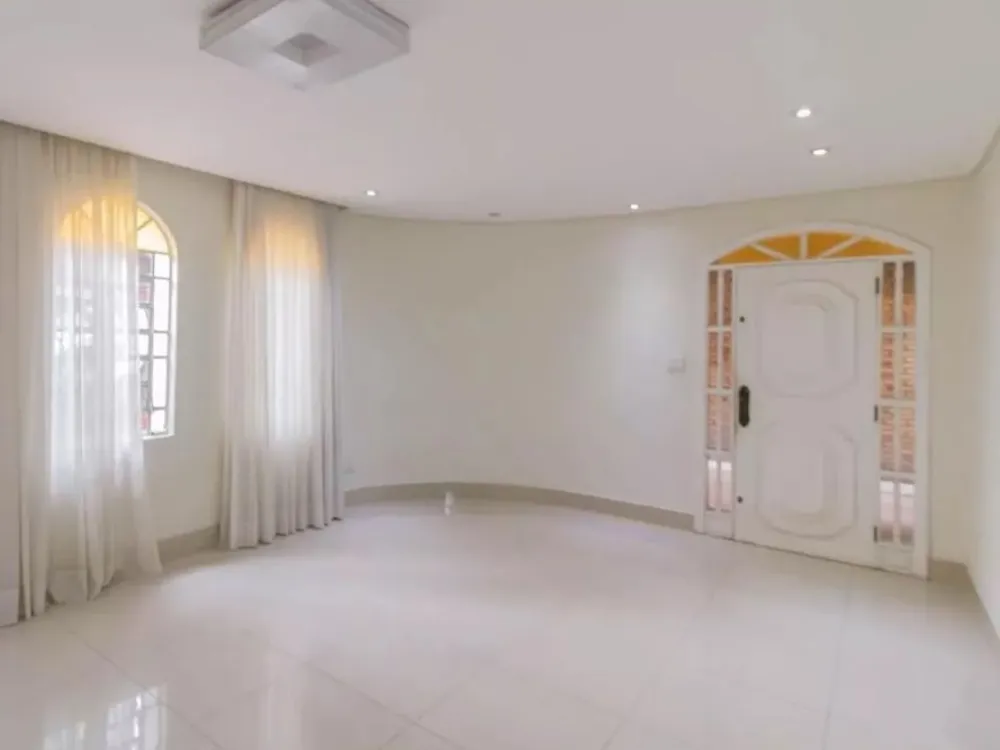 Casa, 4 quartos, 200 m² - Foto 3
