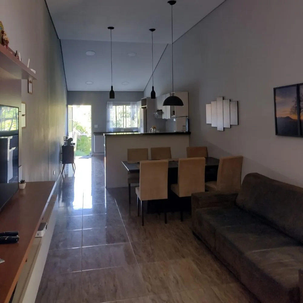 Casa, 4 quartos, 210 m² - Foto 1