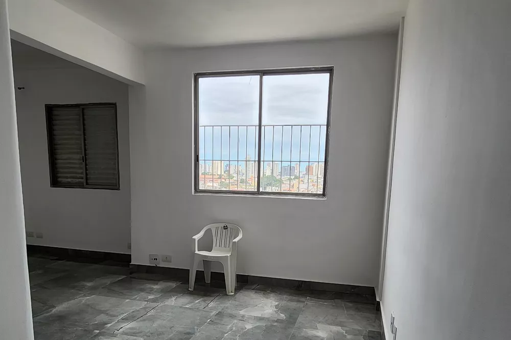 Apartamento à venda com 2 quartos, 70m² - Foto 3