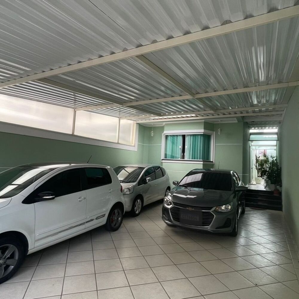 Casa à venda com 3 quartos, 200m² - Foto 14