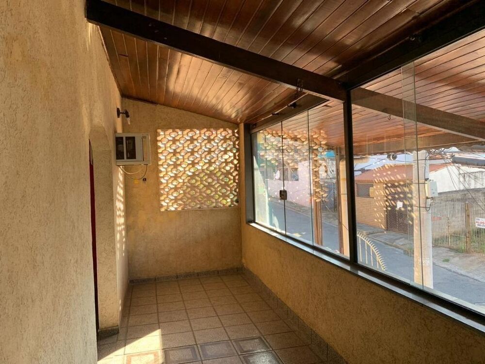 Casa, 3 quartos, 170 m² - Foto 3