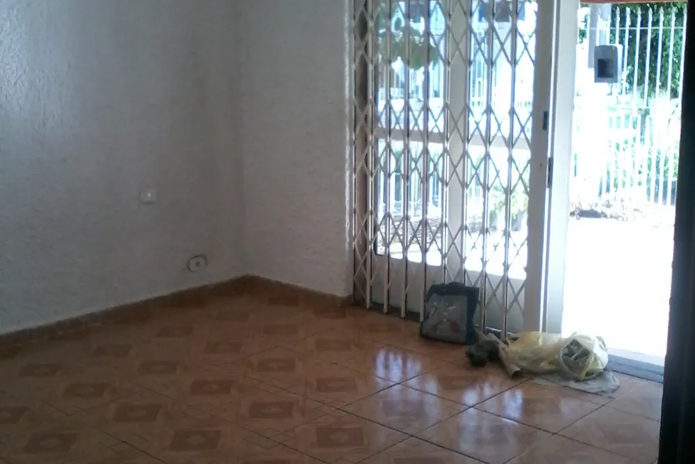 Casa, 6 quartos, 290 m² - Foto 2