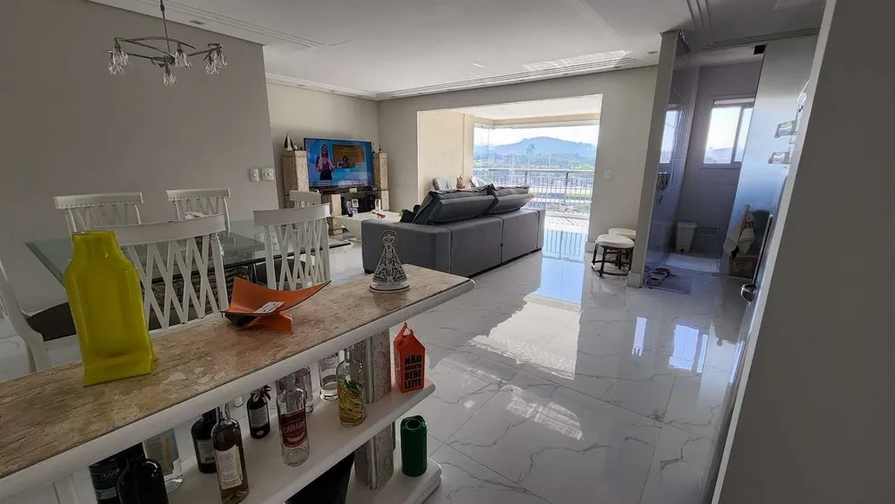 Apartamento, 3 quartos, 100 m² - Foto 1