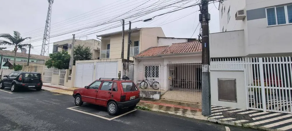 Casa, 5 quartos, 140 m² - Foto 2