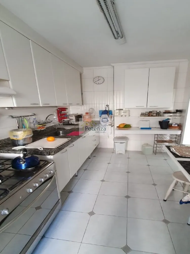 Apartamento, 3 quartos, 207 m² - Foto 2