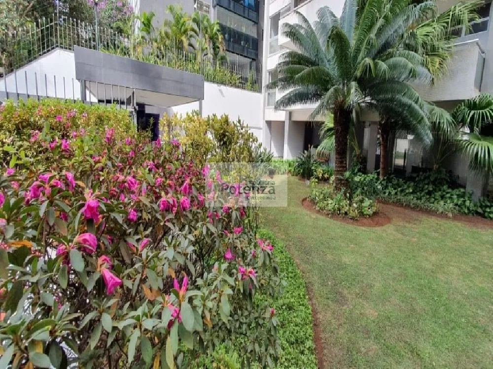 Apartamento, 3 quartos, 207 m² - Foto 1