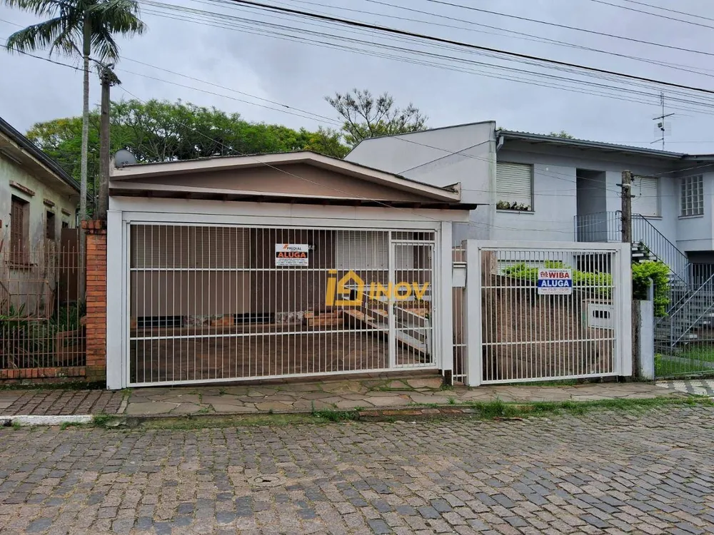 Casa, 4 quartos, 130 m² - Foto 1