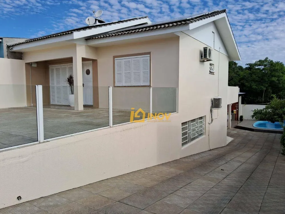 Casa, 3 quartos, 149 m² - Foto 2