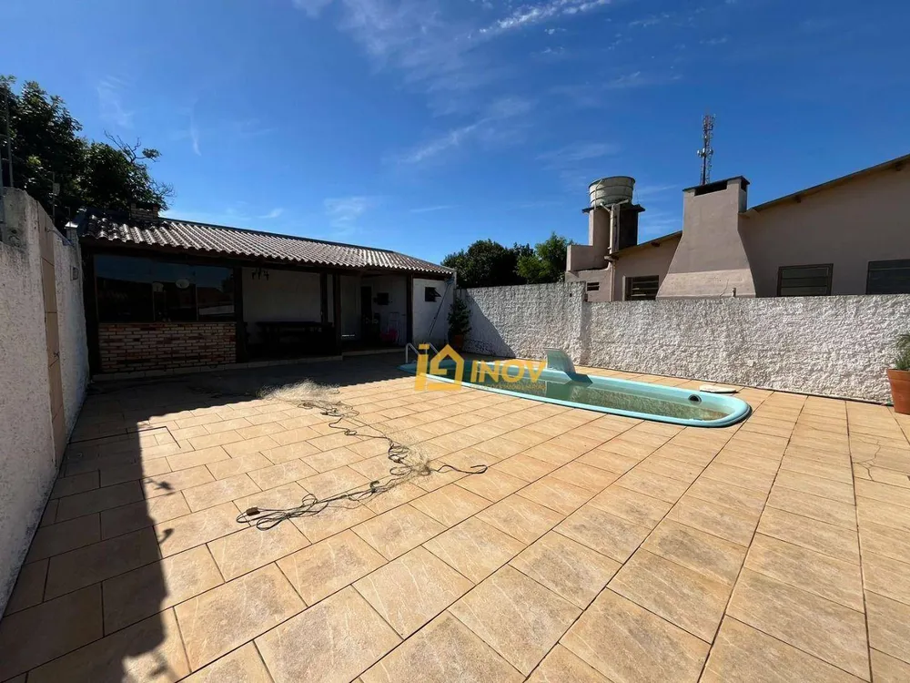 Casa, 3 quartos, 1 m² - Foto 2