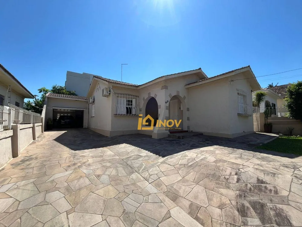 Casa, 3 quartos, 188 m² - Foto 1