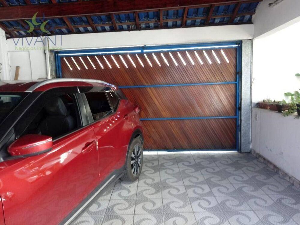 Sobrado à venda com 3 quartos, 197m² - Foto 1