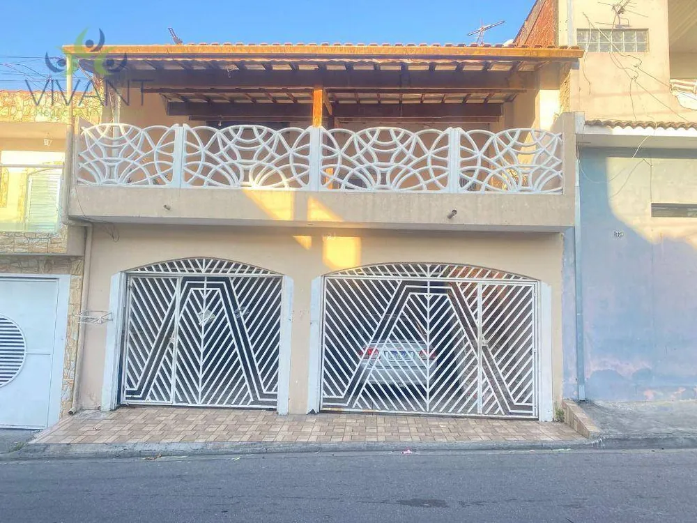 Sobrado, 3 quartos, 310 m² - Foto 1