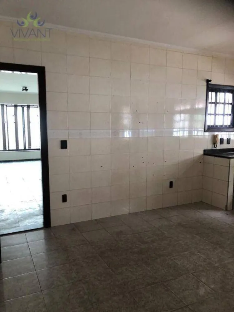 Casa, 3 quartos, 200 m² - Foto 5