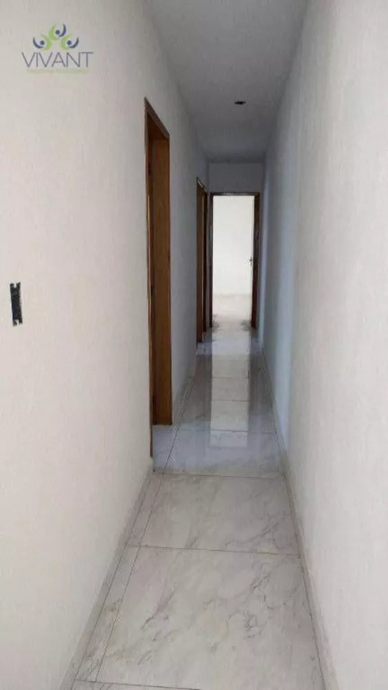 Casa à venda com 3 quartos, 72m² - Foto 2