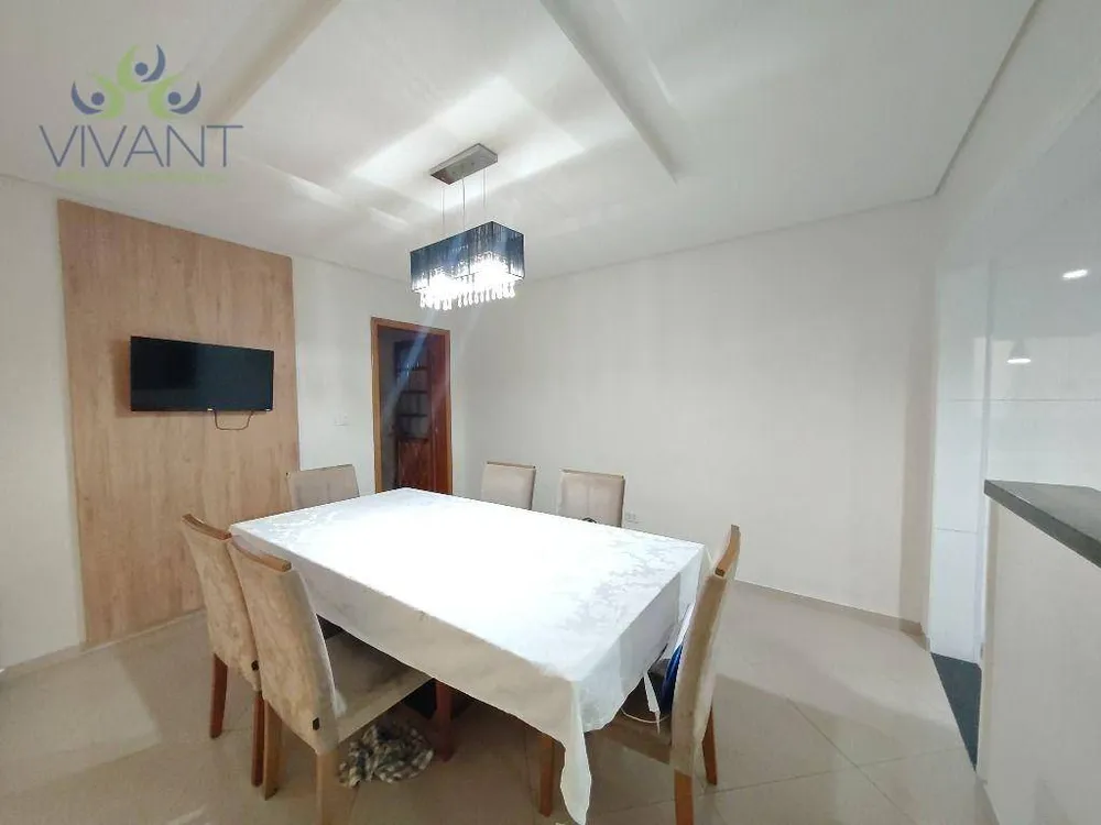 Sobrado, 3 quartos, 234 m² - Foto 2