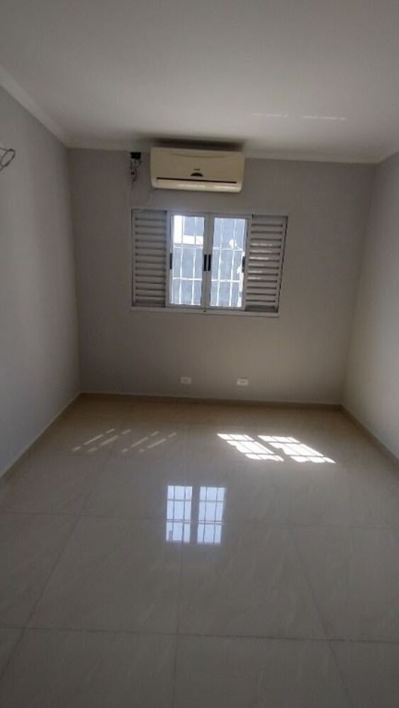 Casa, 5 quartos, 210 m² - Foto 3