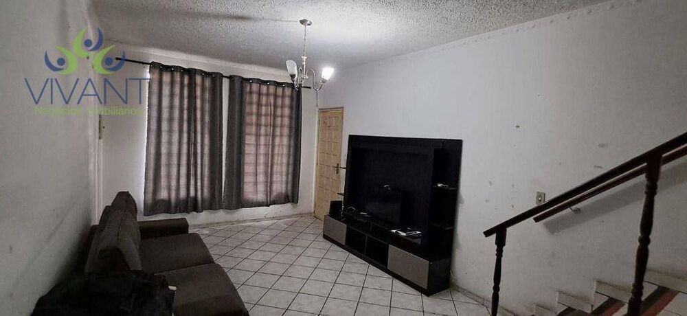 Sobrado à venda com 3 quartos, 128m² - Foto 1