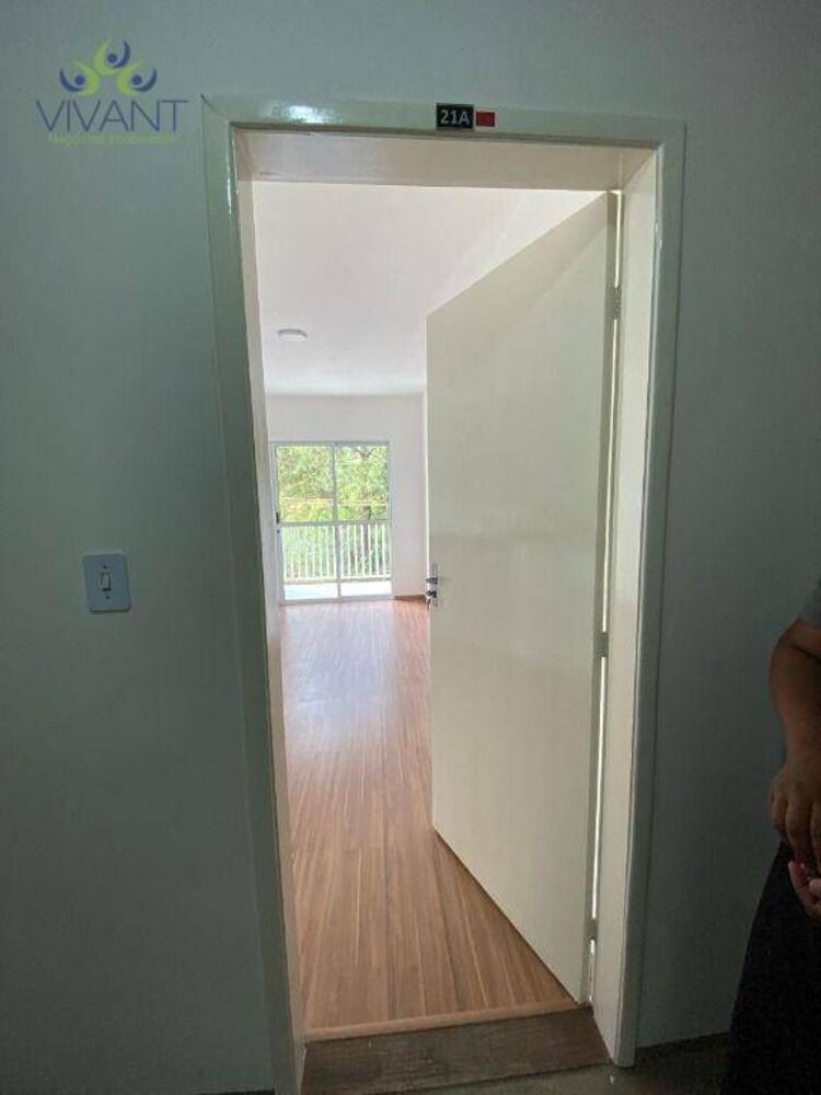 Apartamento à venda e aluguel com 2 quartos, 48m² - Foto 2