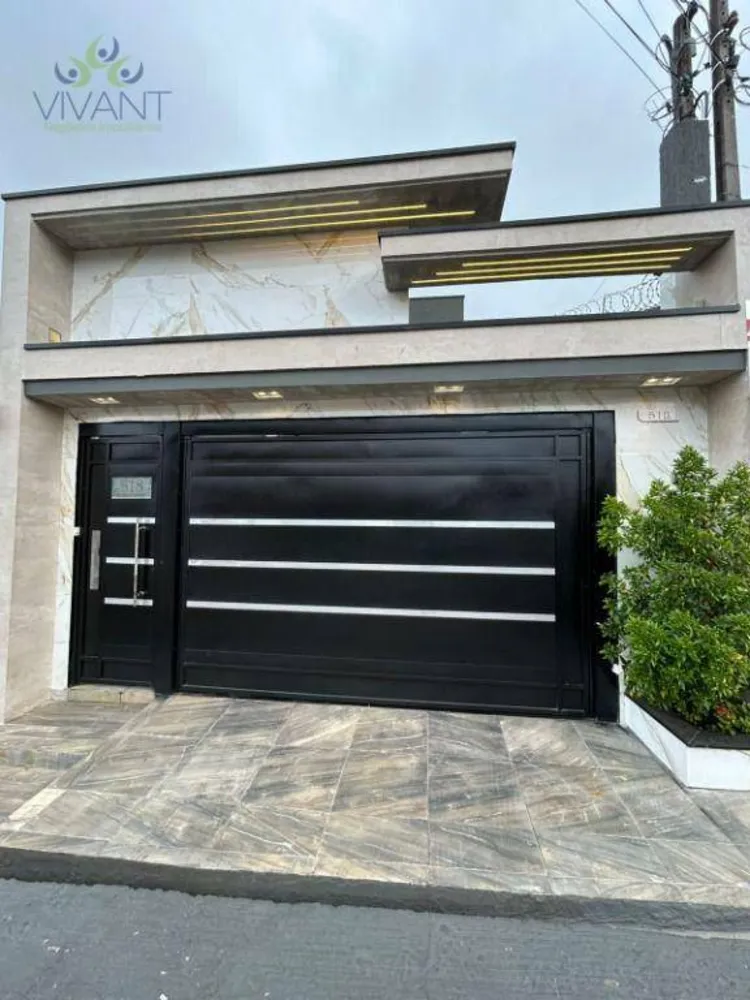 Sobrado, 3 quartos, 231 m² - Foto 1