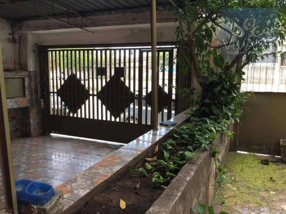 Sobrado, 3 quartos, 197 m² - Foto 2