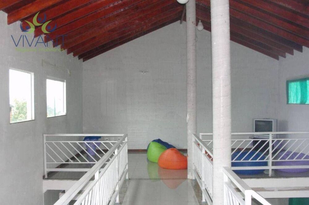 Sobrado, 4 quartos, 254 m² - Foto 1
