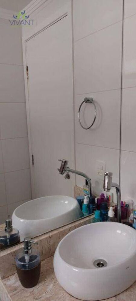 Apartamento à venda com 2 quartos, 44m² - Foto 3