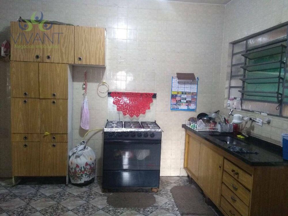 Sobrado à venda com 3 quartos, 170m² - Foto 2