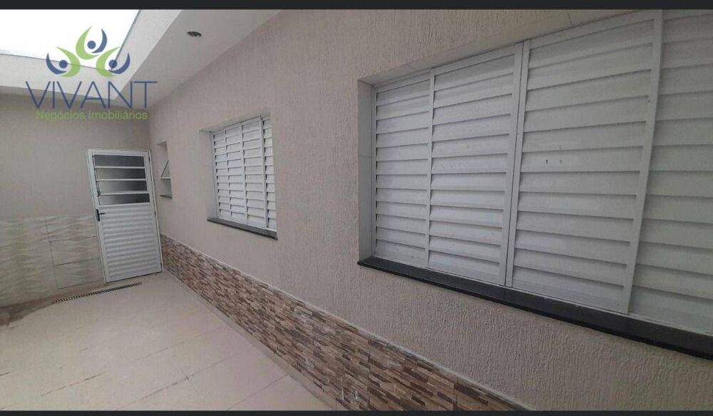 Casa à venda com 2 quartos, 95m² - Foto 4