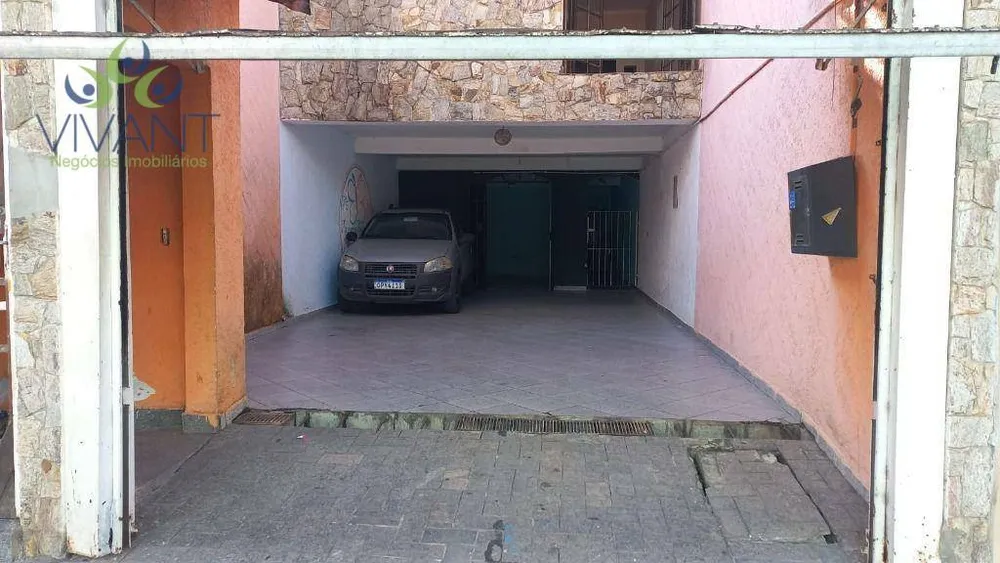 Sobrado, 3 quartos, 242 m² - Foto 1