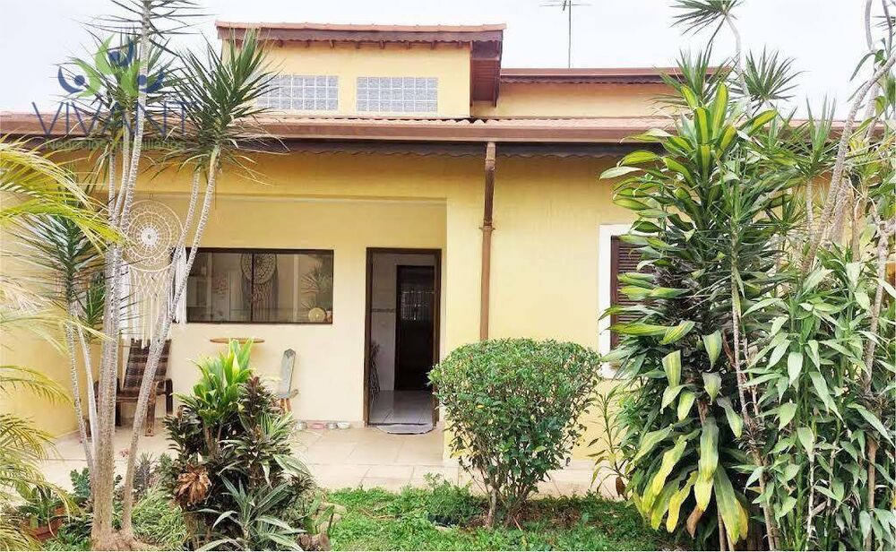 Casa à venda com 3 quartos, 183m² - Foto 3