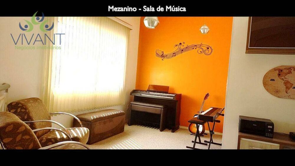 Sobrado, 3 quartos, 249 m² - Foto 2