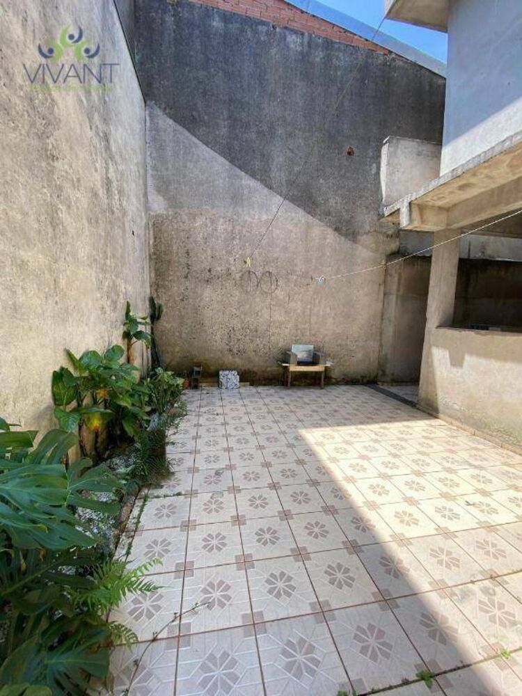 Casa à venda com 4 quartos, 268m² - Foto 6