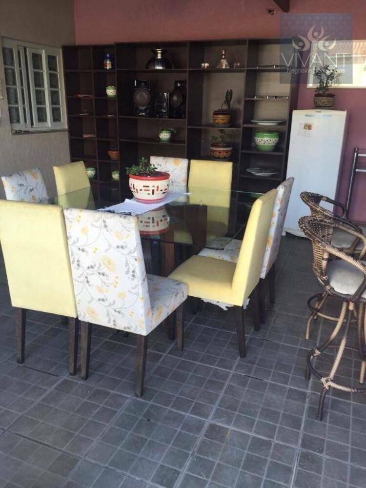 Casa, 3 quartos, 252 m² - Foto 19