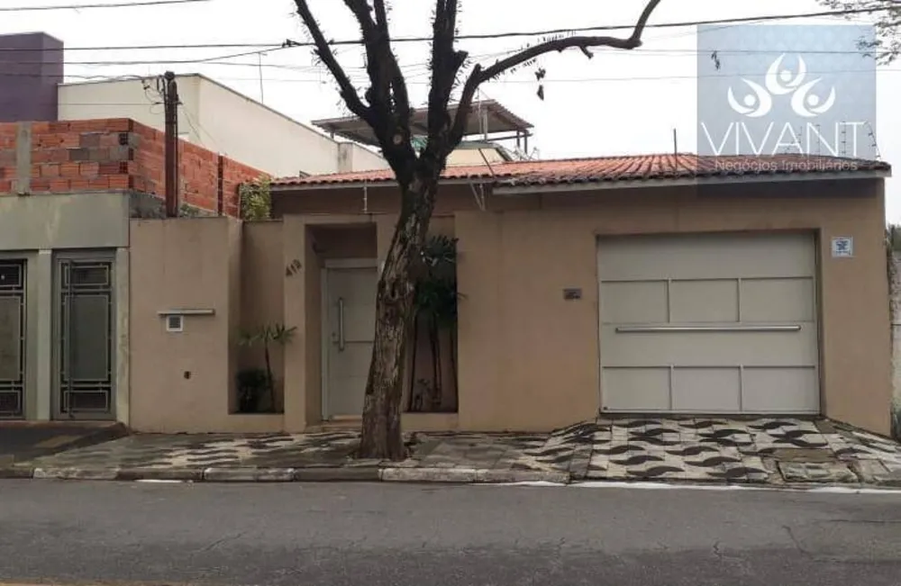 Casa, 3 quartos, 252 m² - Foto 3
