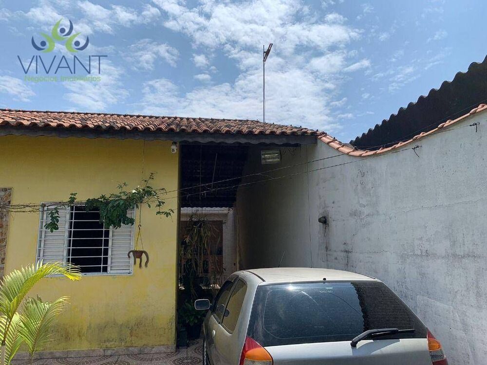 Casa à venda com 3 quartos, 145m² - Foto 2