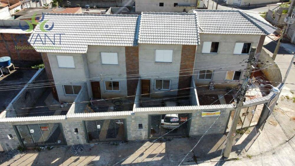 Sobrado à venda com 2 quartos, 70m² - Foto 4