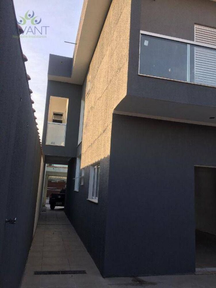 Sobrado, 3 quartos, 210 m² - Foto 2