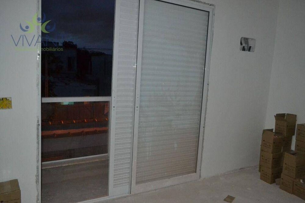 Sobrado, 3 quartos, 210 m² - Foto 1