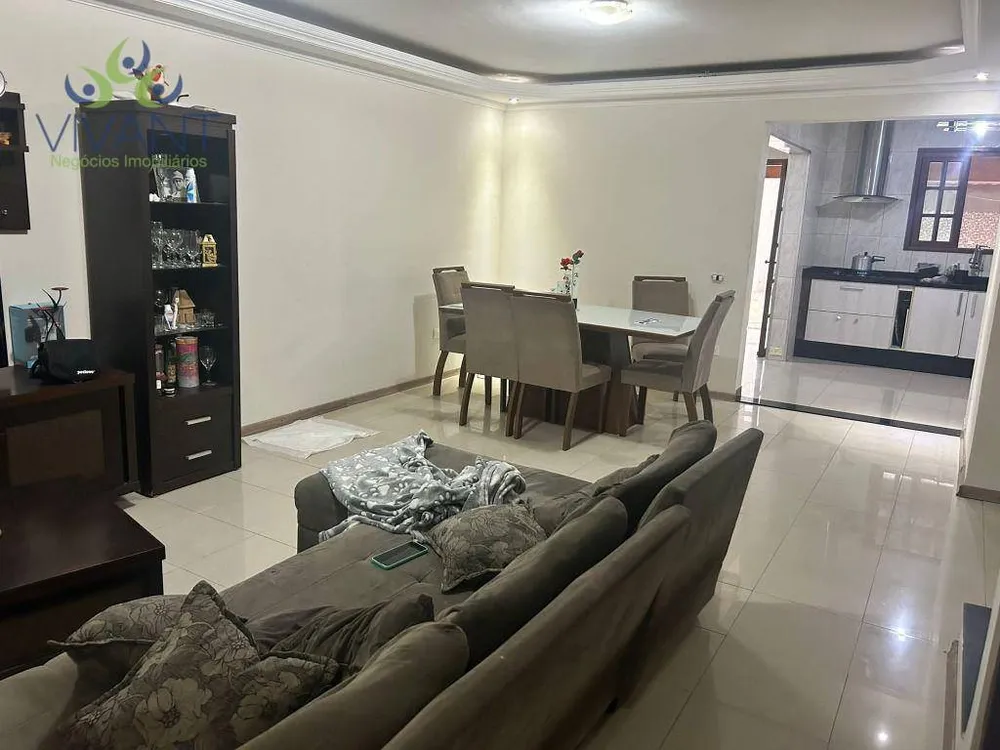 Sobrado, 3 quartos, 234 m² - Foto 4