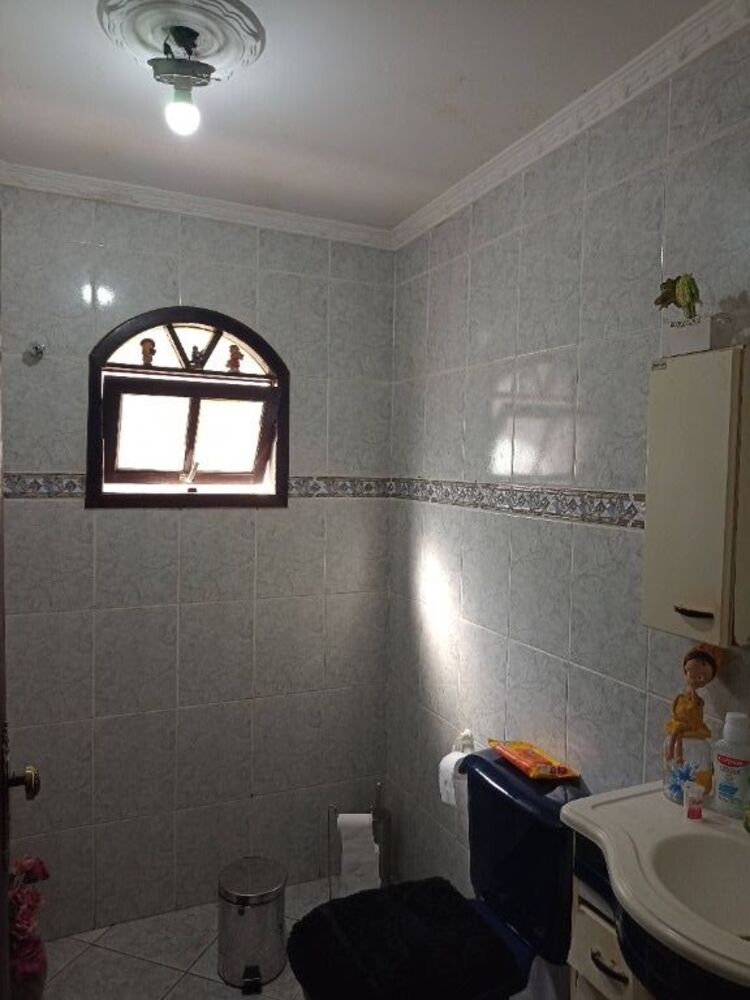 Sobrado, 3 quartos, 226 m² - Foto 1