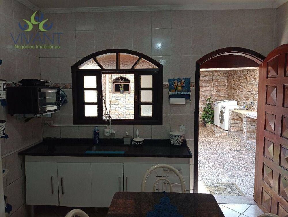 Sobrado, 3 quartos, 226 m² - Foto 9