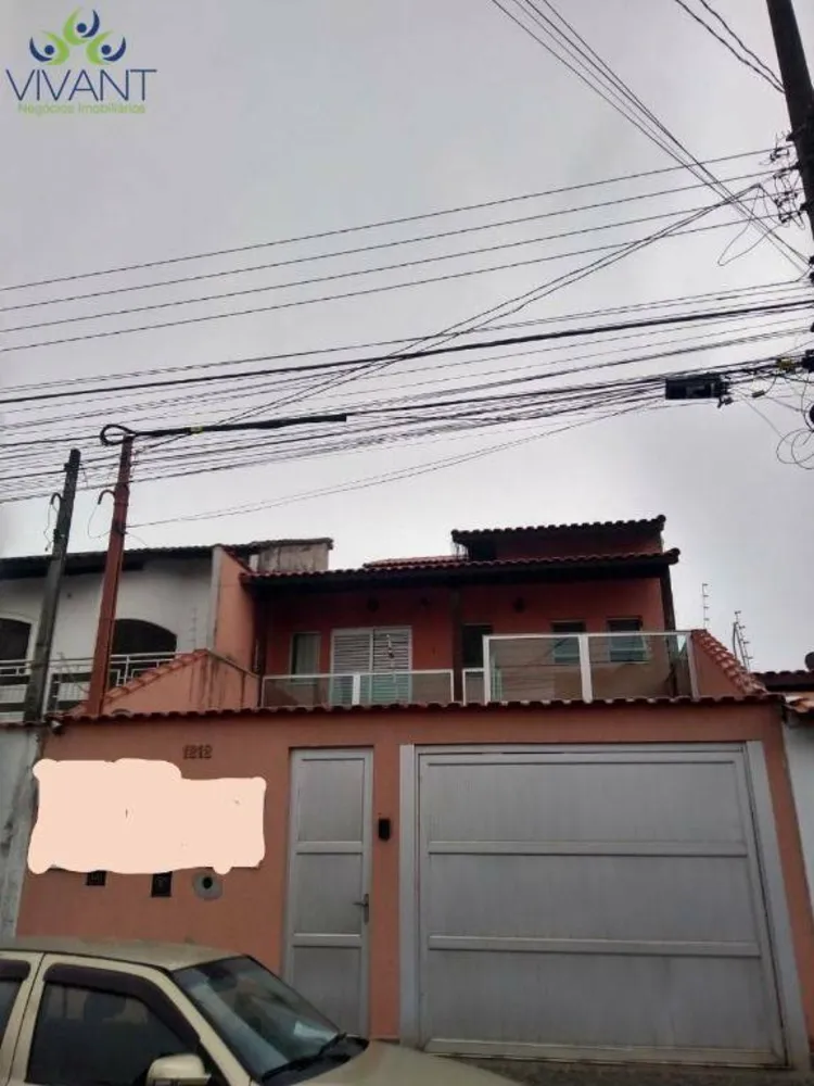 Casa, 3 quartos, 202 m² - Foto 1