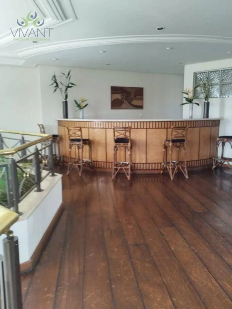 Apartamento, 3 quartos, 220 m² - Foto 11