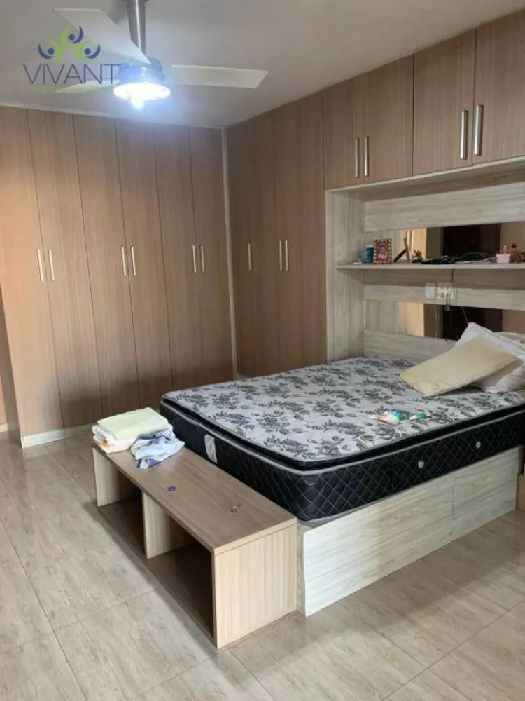 Sobrado à venda e aluguel com 3 quartos, 294m² - Foto 3