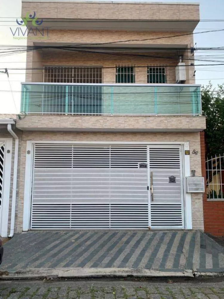 Sobrado à venda e aluguel com 3 quartos, 294m² - Foto 1